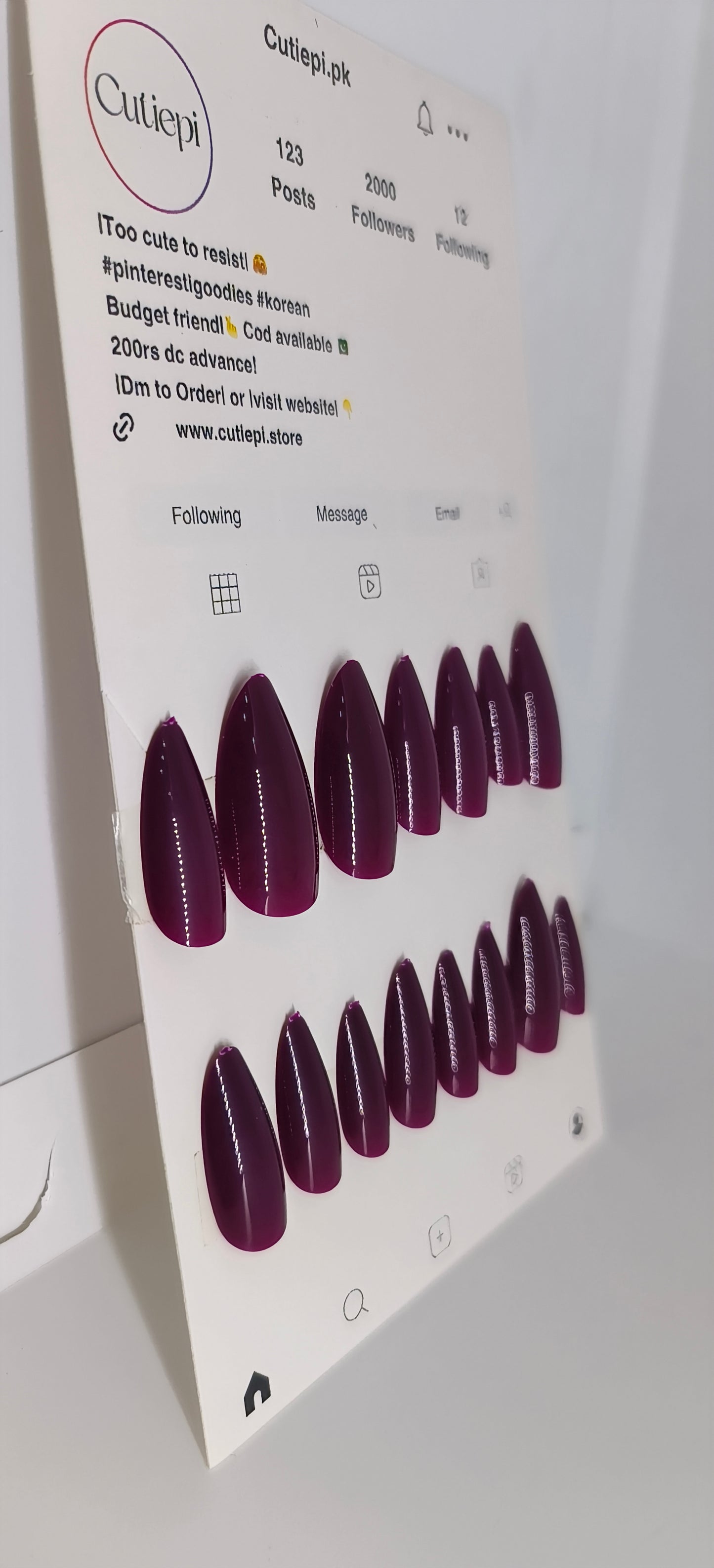Plum Aura - 24pcs nail set with Application Kit