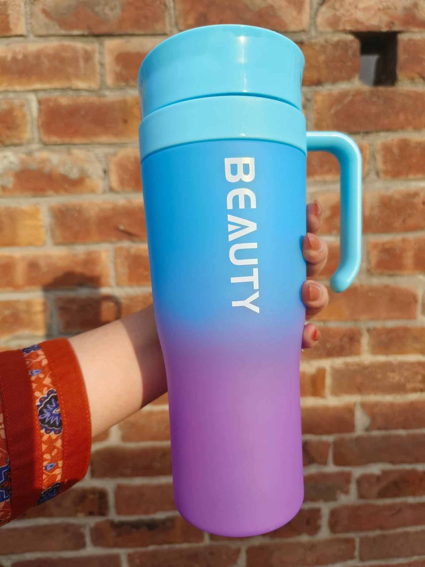Ethereal Glow Beauty Tumbler – Purple & Blue Hues