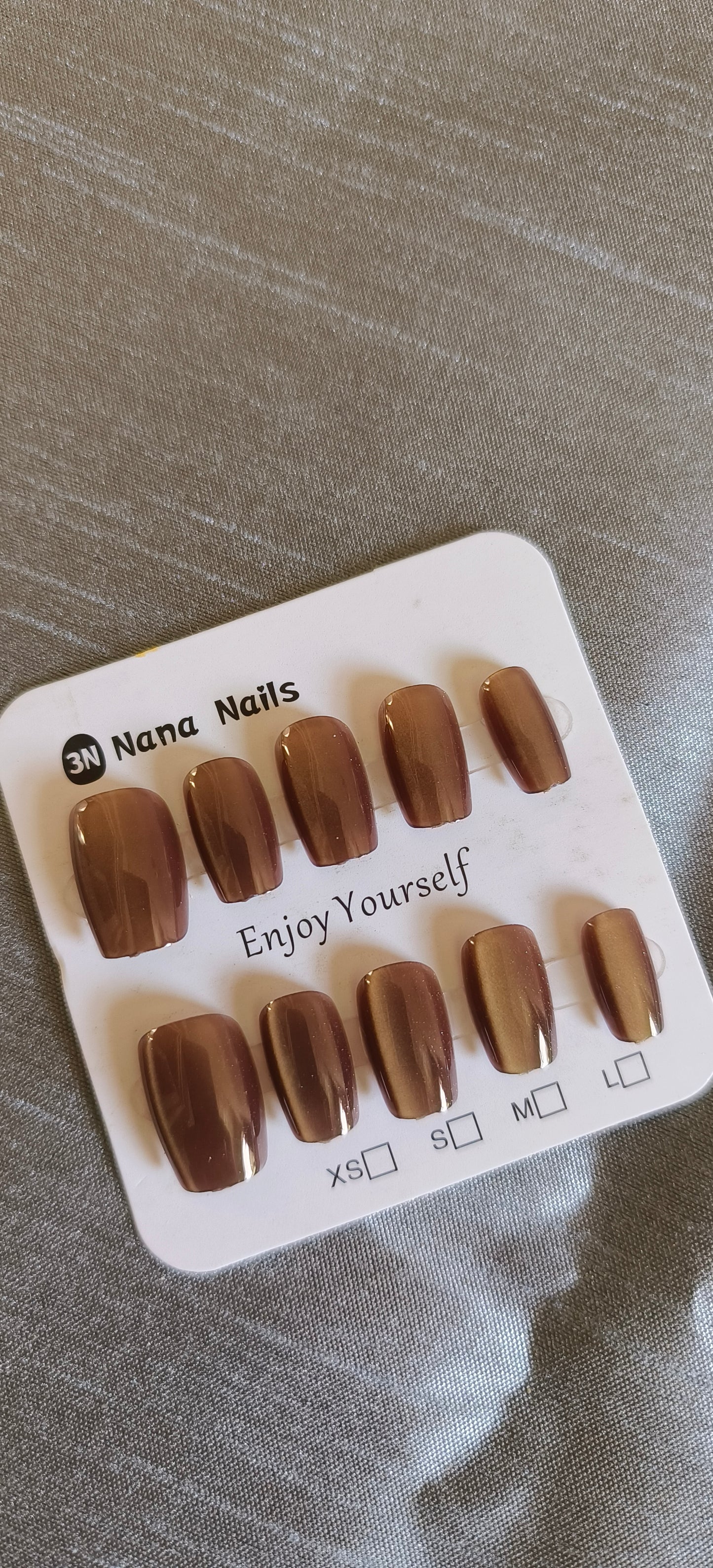 Smoky Mocha Cat Eye Nails – 10pcs with Application Kit