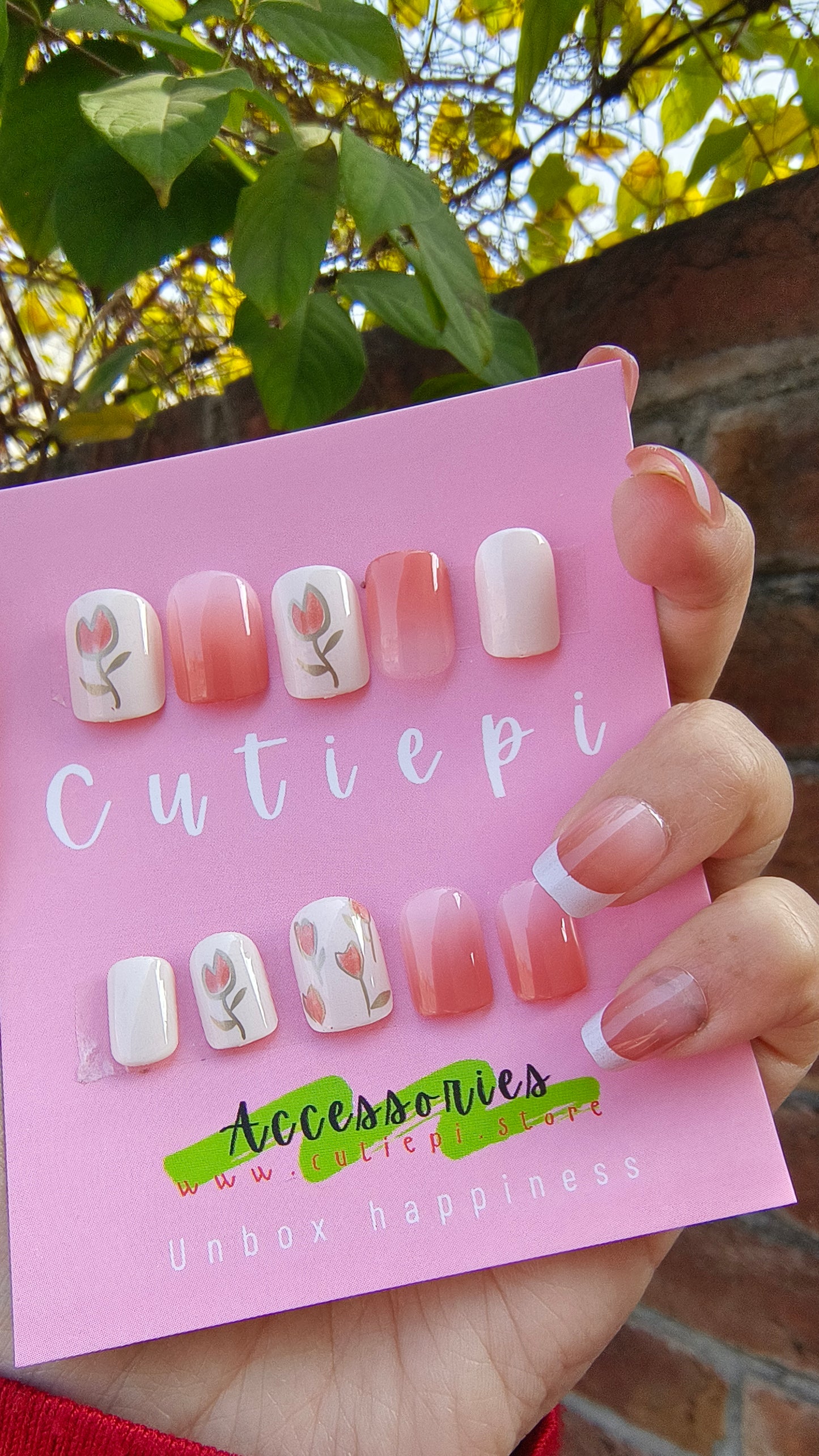 Bloom in Style: White & Orange Floral Nail Set (24pcs)"