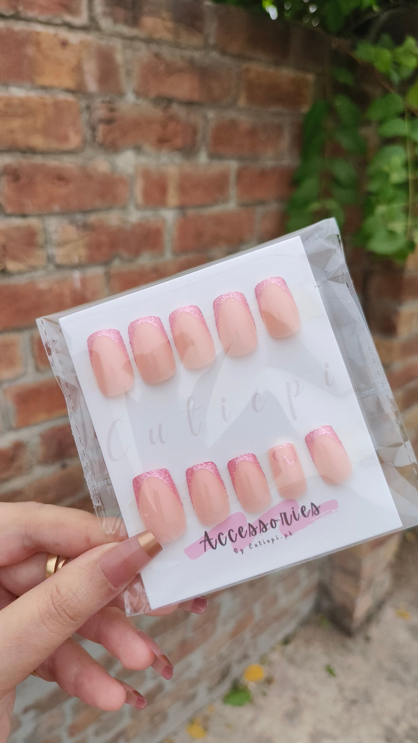 ✨💖 Pink Glitter French Tip Press-On Nails