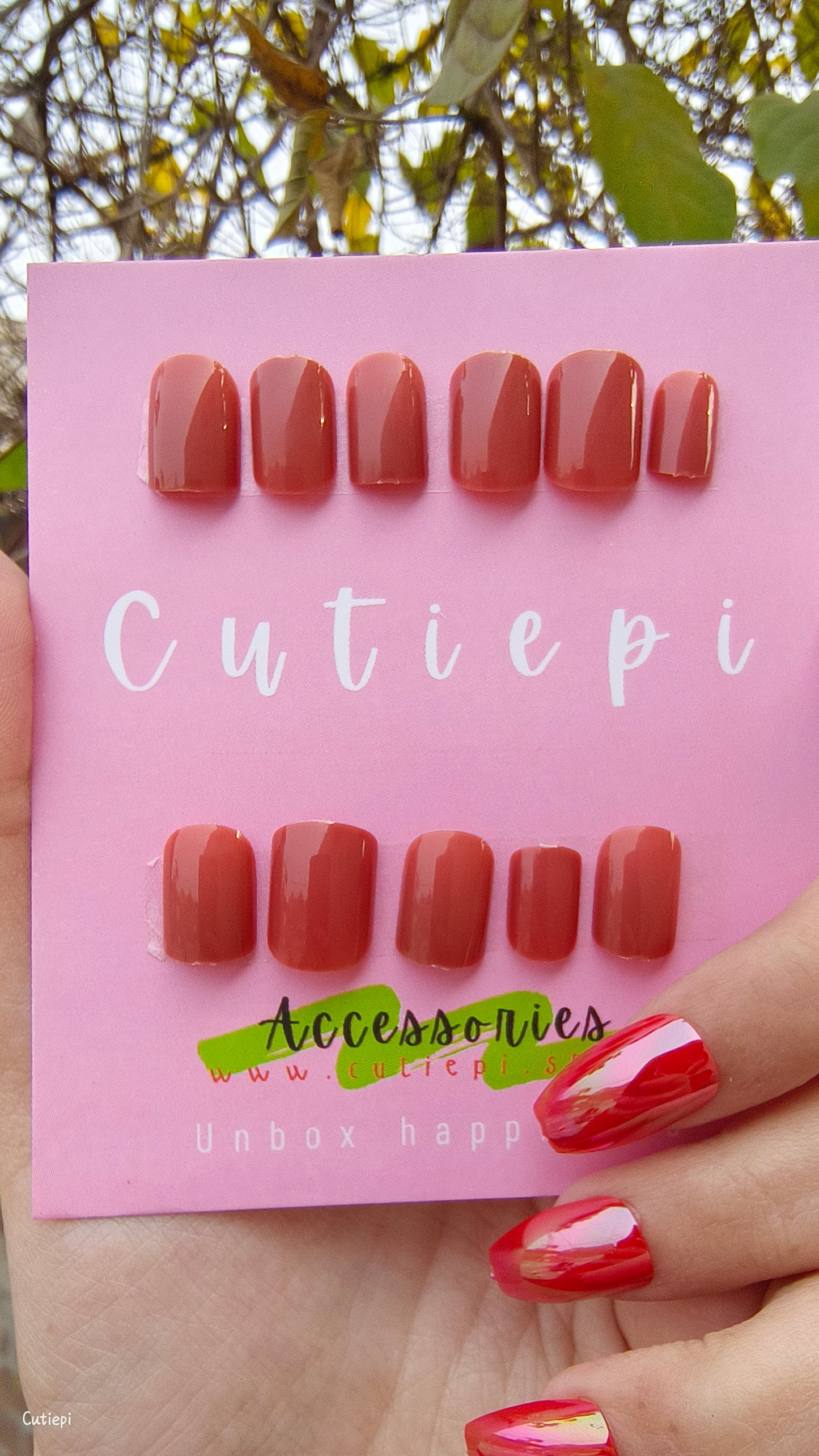 Rust Elegance - 24pcs Short Square Reddish Brown Press-On Nails