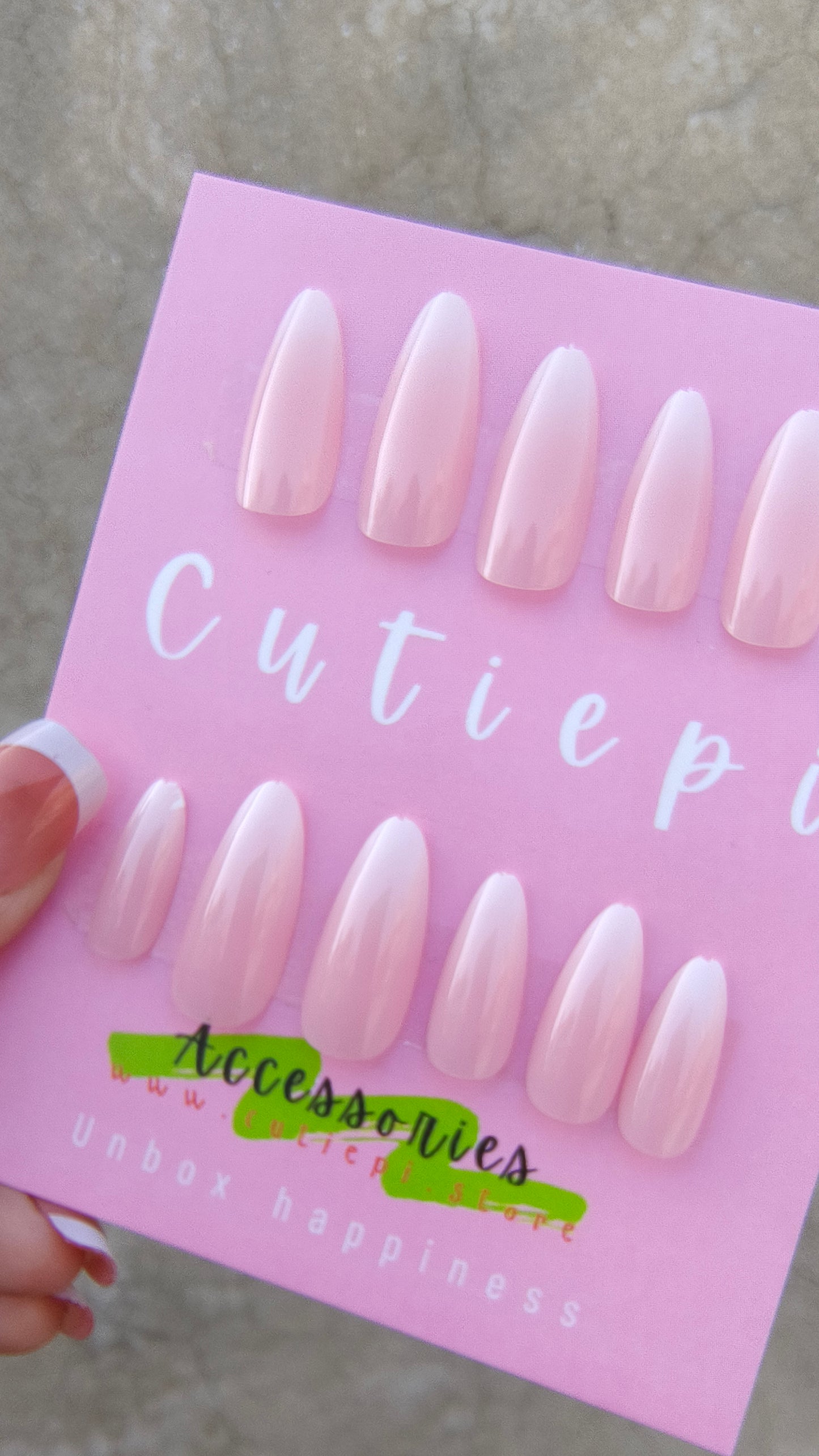 Natural Grace: (24pcs)" with application kit