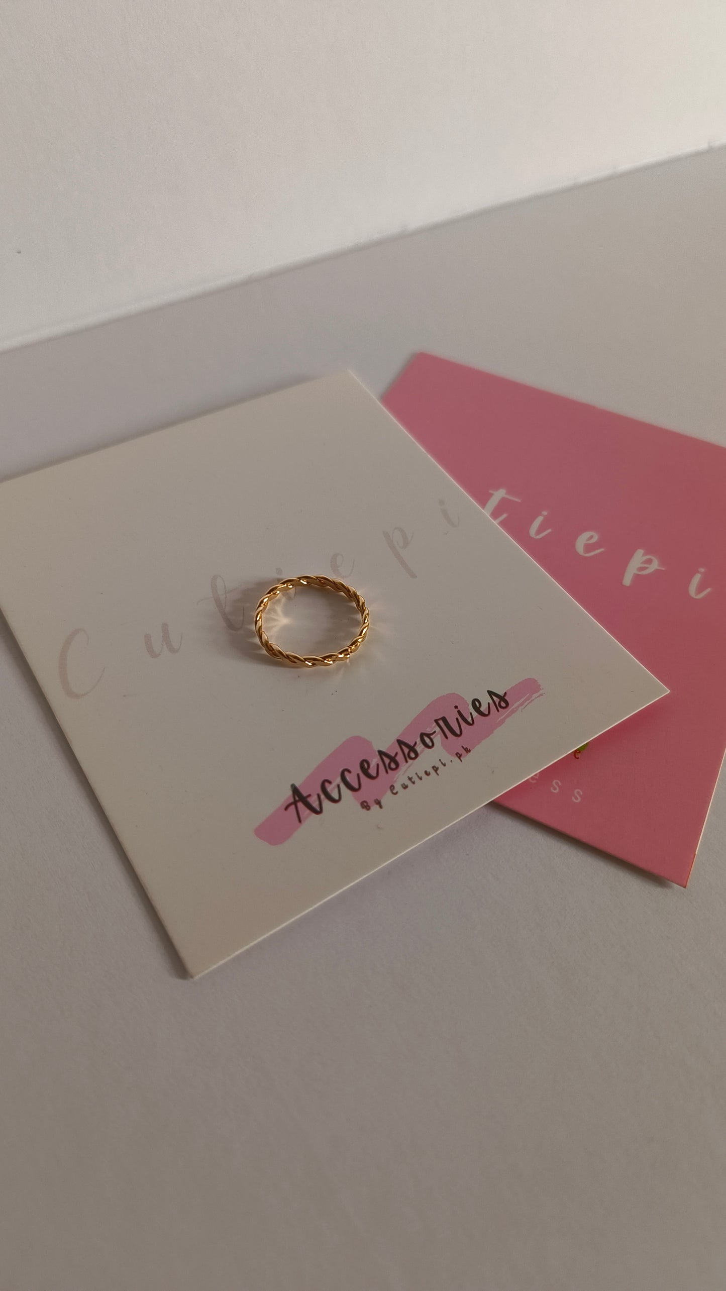 Elegant Double Loop Gold-Plated Round Ring