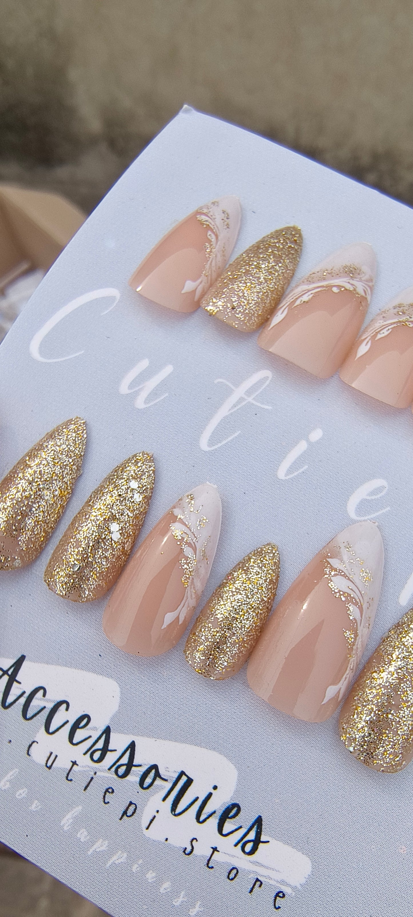 Golden Elegance – 24pcs Bridal Nail Set with Application Kit