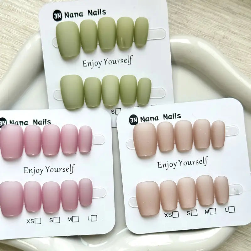 Matte Beauty- 10pcs velvet frosted cat eye nails with application kit (Student Offer)