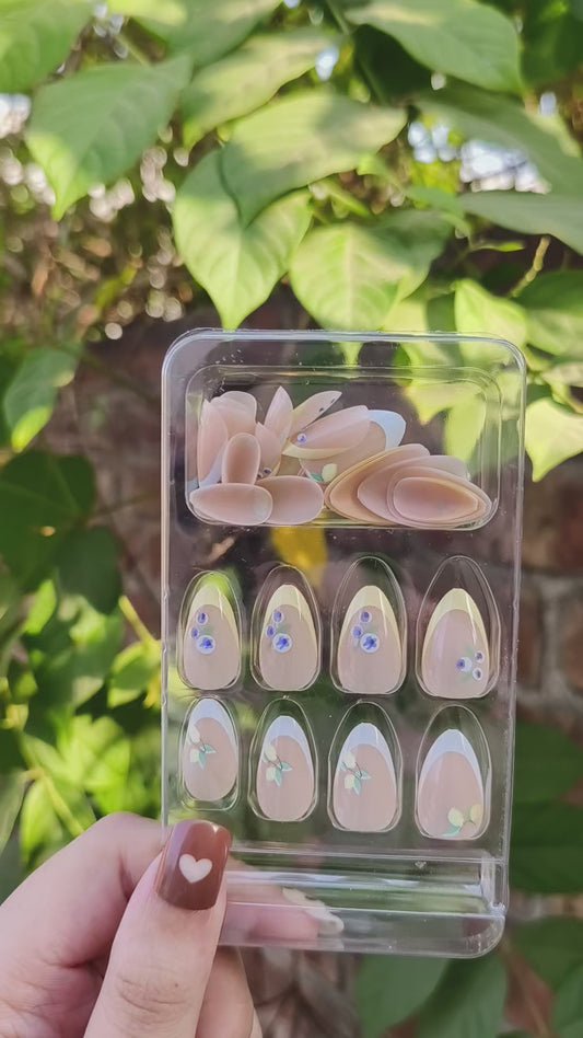Fruit Bliss: French-Inspired Press-On Nails"