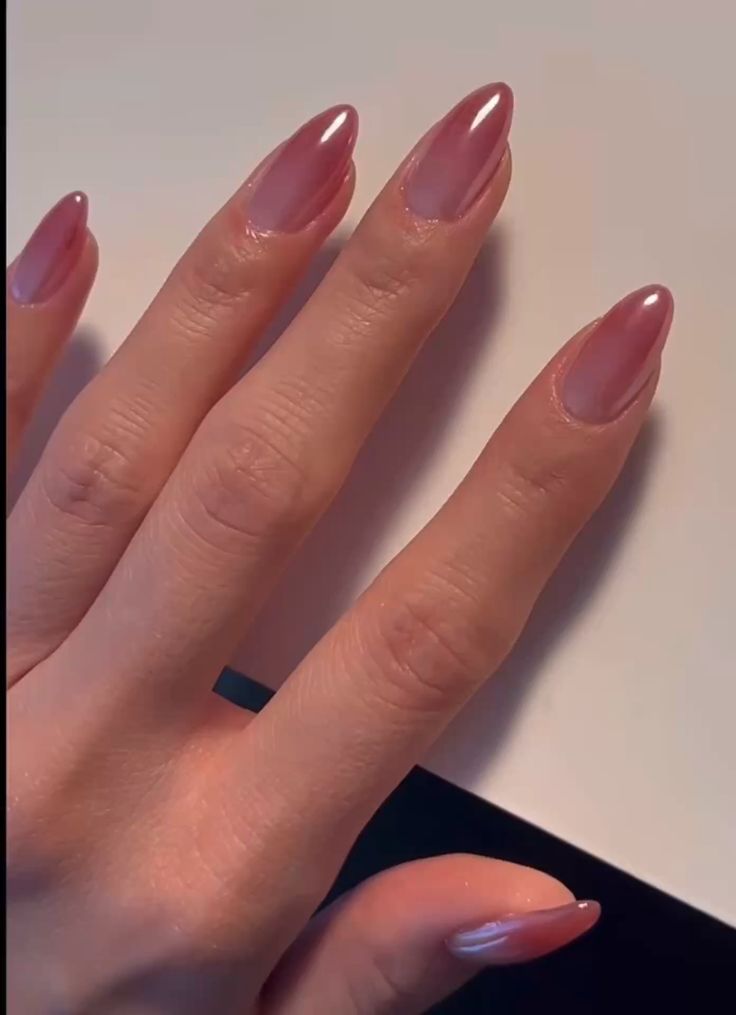 Mystic Haze – 15pcs Glaze Pink Nails with Application Kit