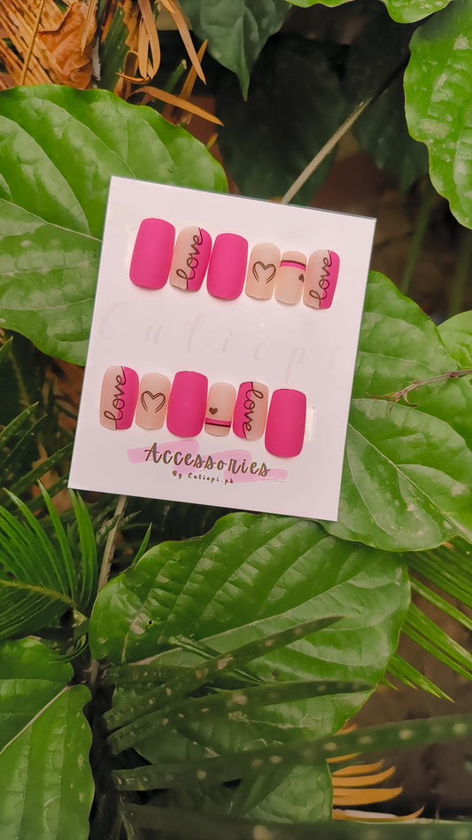 Love Heart-Pink Design Nails – 24PCS Set with Application Kit