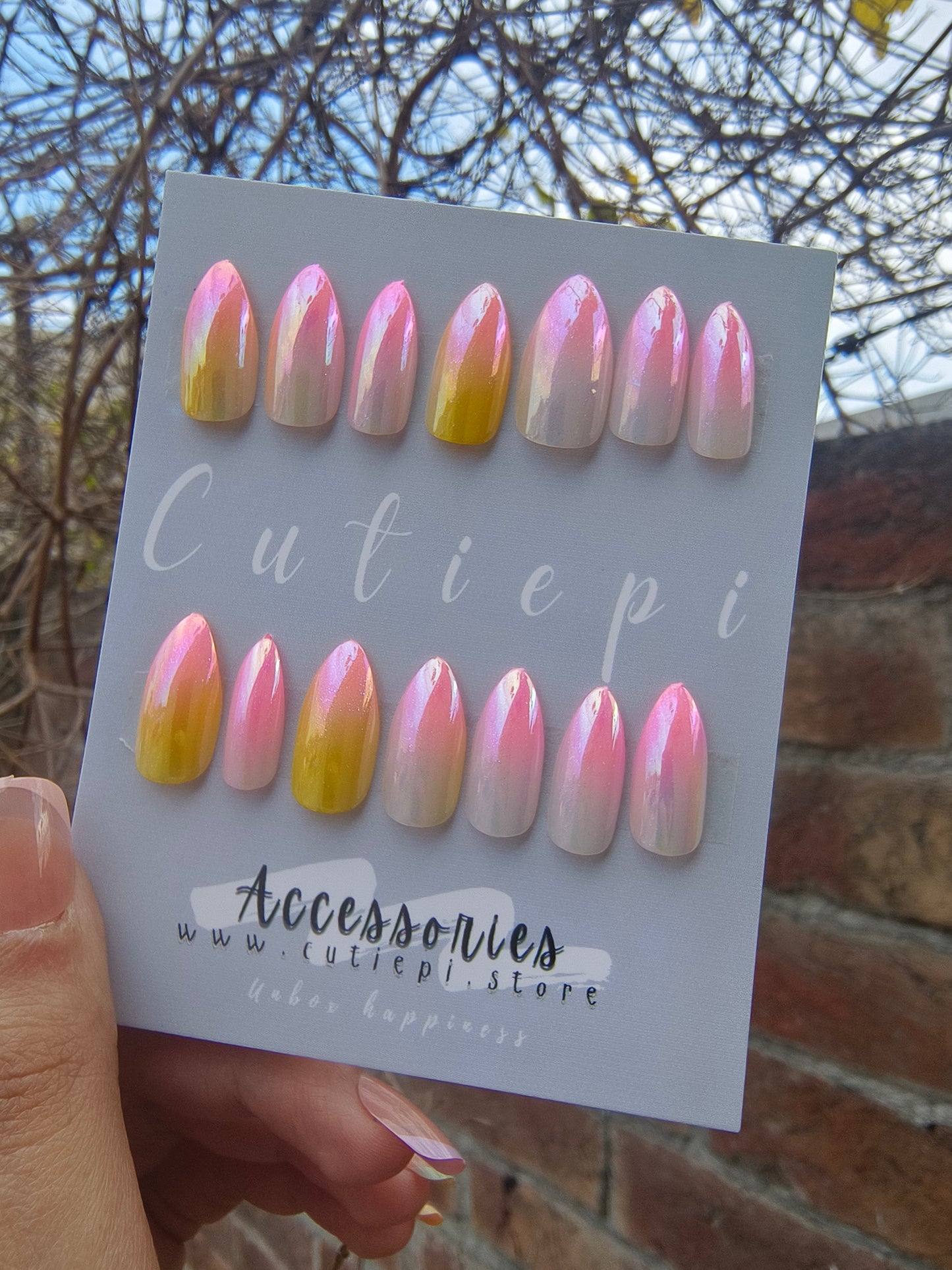 Sunset Glow Gradient Nails – 24pcs with Kit ✨🌅