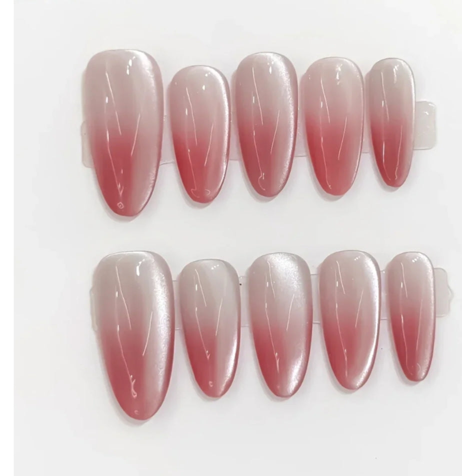 Blush Gradient💅Handmade premium nails with Application Kit