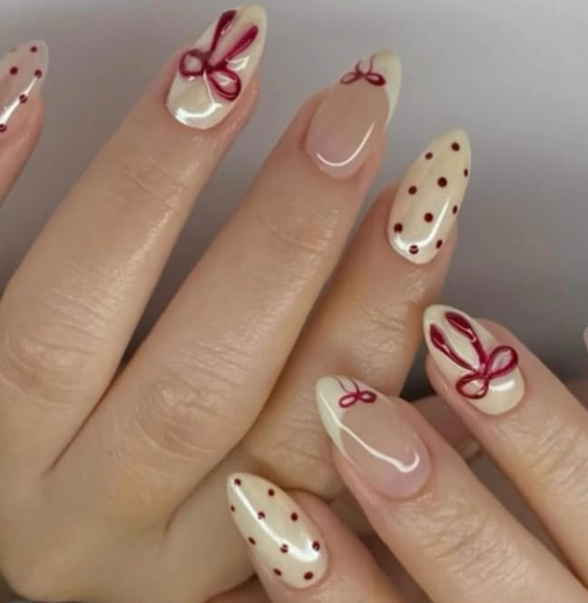 Aura Nails- Premium Handmade Glam Nails with Application Kit (Luxury Edition)