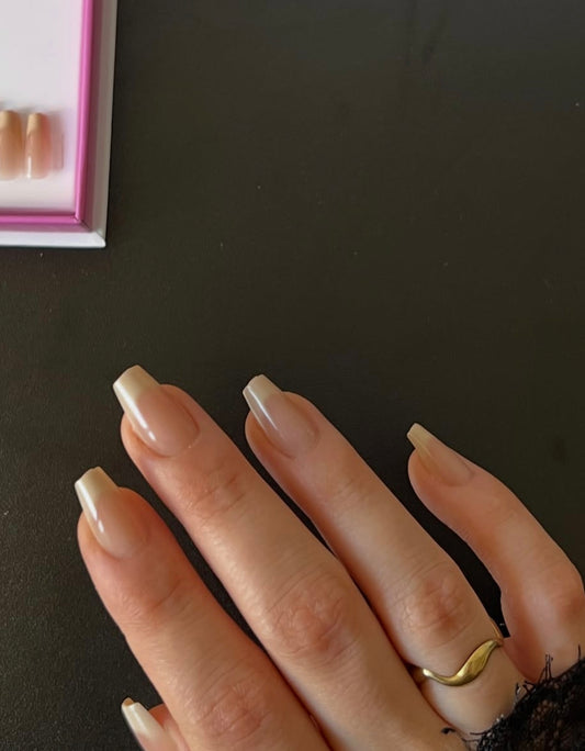 Pretty French-15pcs Square Best Seller Nails with Application Kit