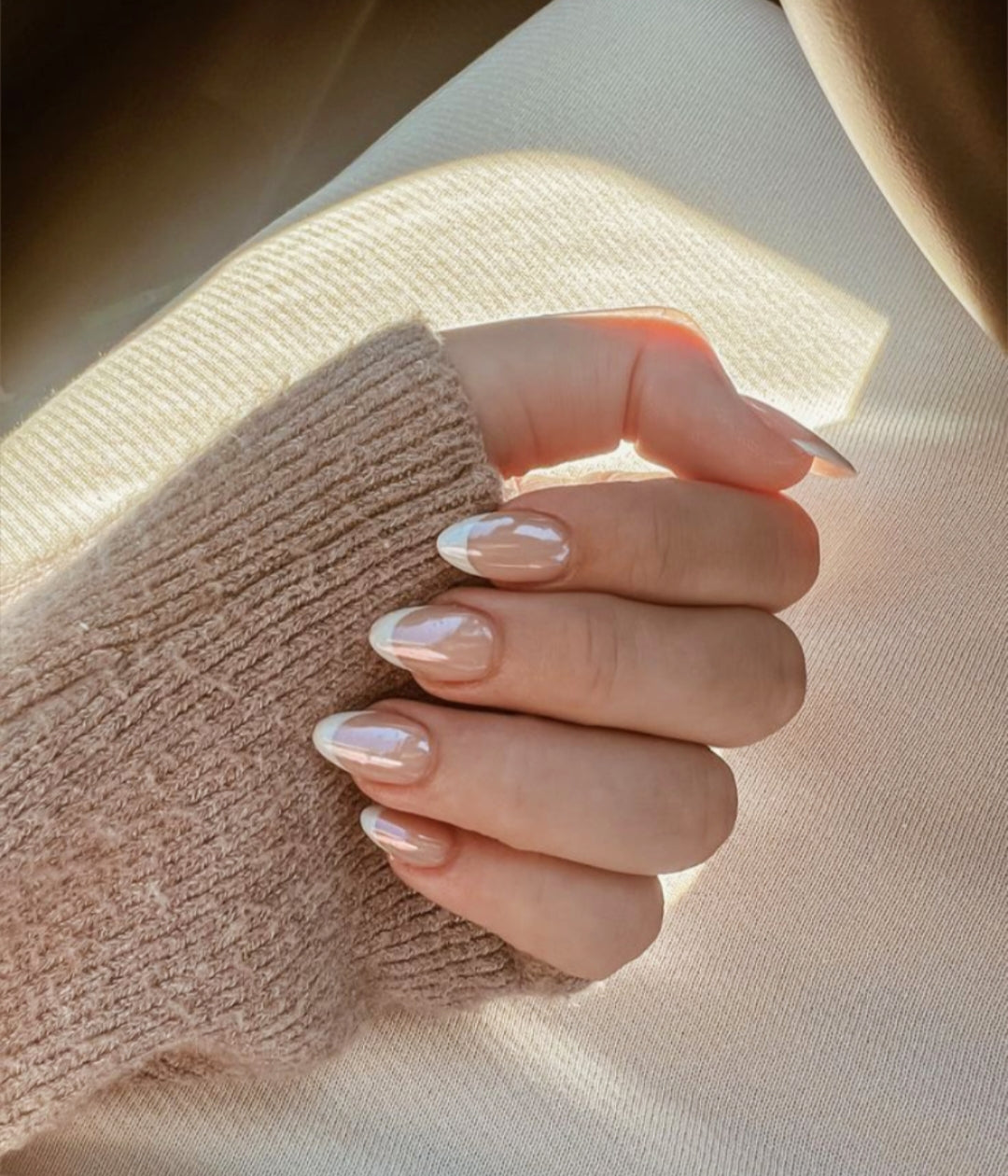 Press on nails in pakistan in affordable prices and premium finishing 
fake nails available in pakistan