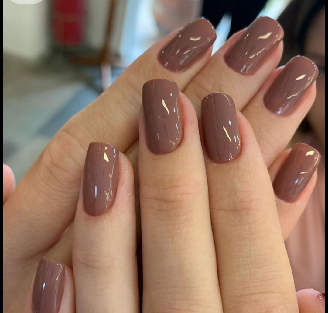 Mocha Luxe (Imported Long-Lasting Gel Nail Paint)