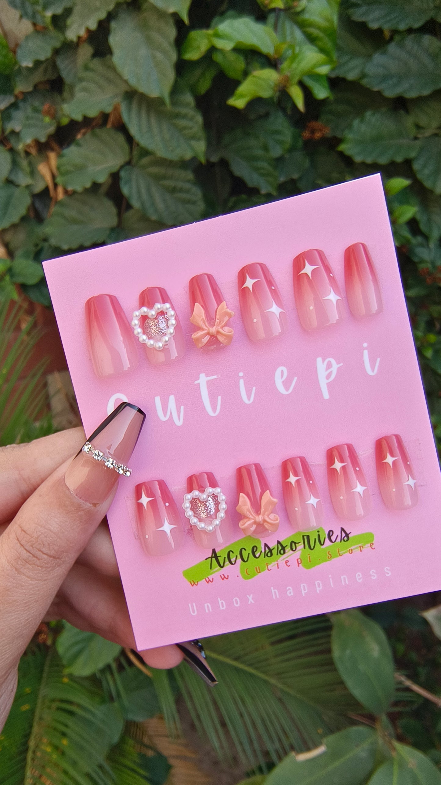 24-piece Long Square Press-On Nails Set- pink gradient and heart pattern