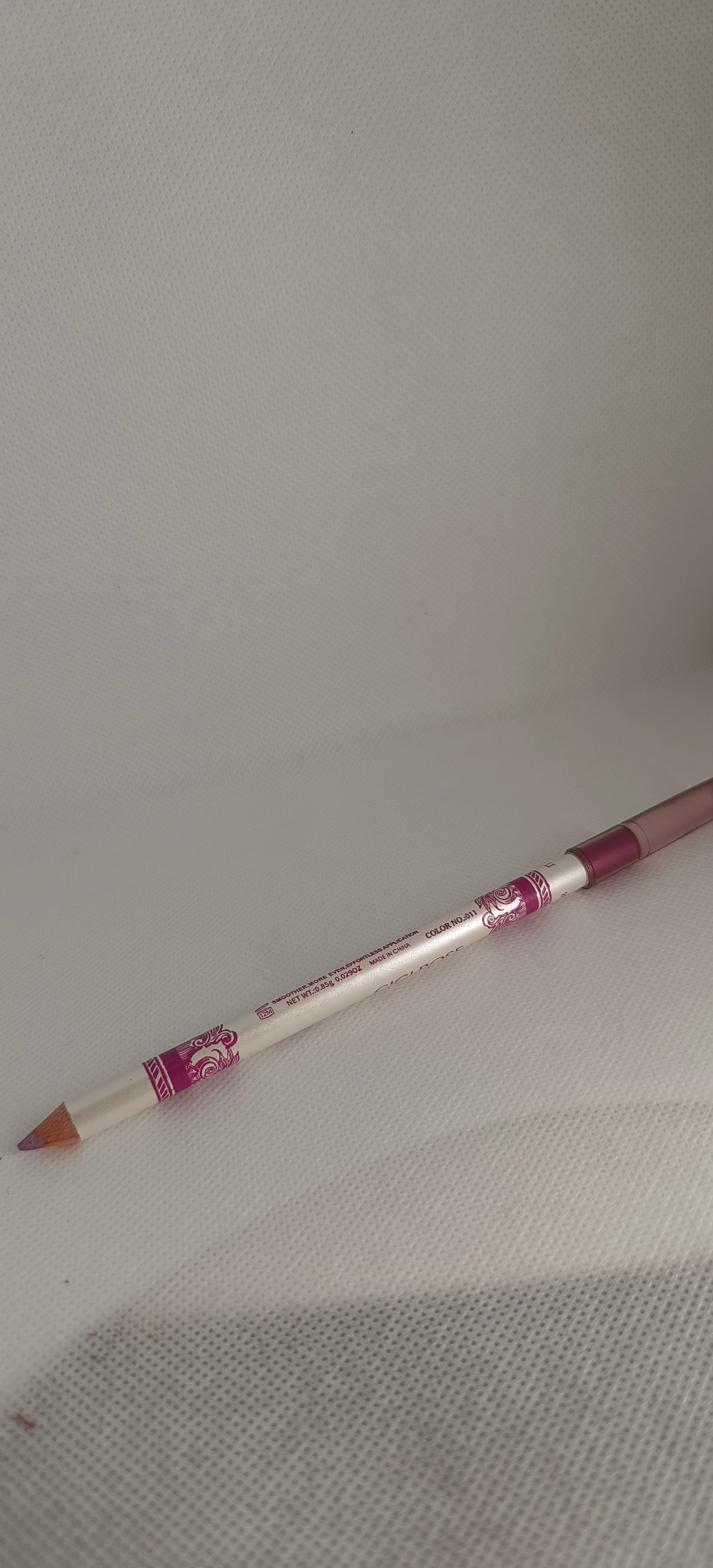 Blush Glow Eye Pencil