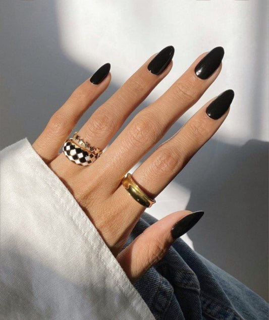 Boss Lady–  Premium Glossy Nails 24pcs with Application Kit