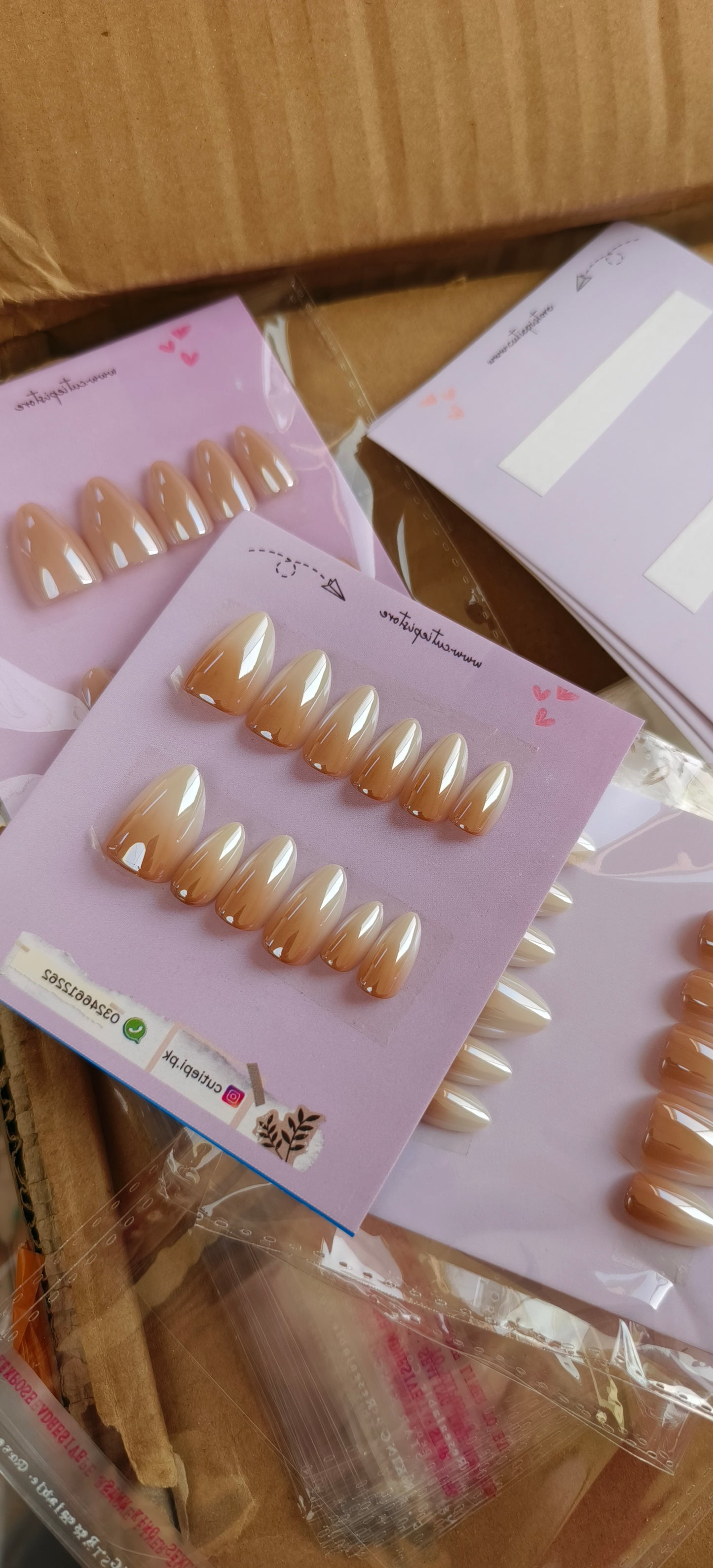 Chrome Shine- Premium Quality Gradient Press on Nails with Application Kit