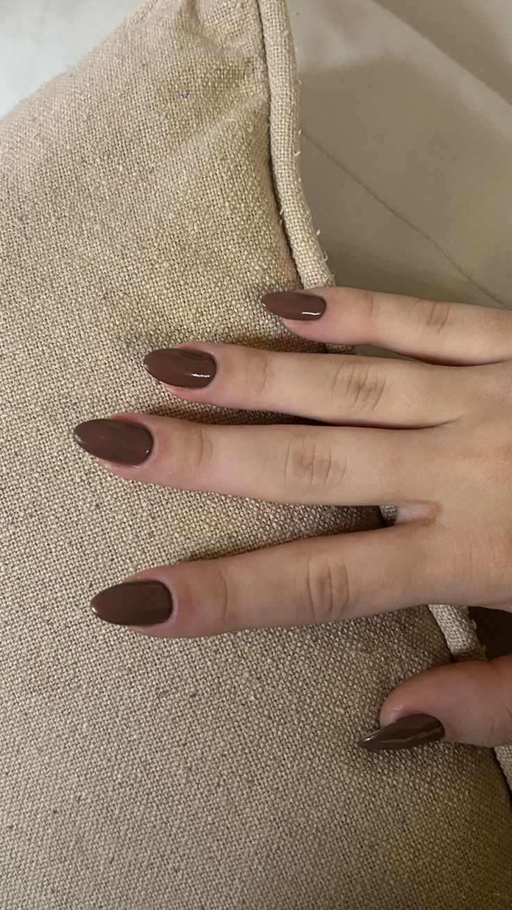 Boss Lady - 30pcs Cocoa Nails  with application kit New arrival