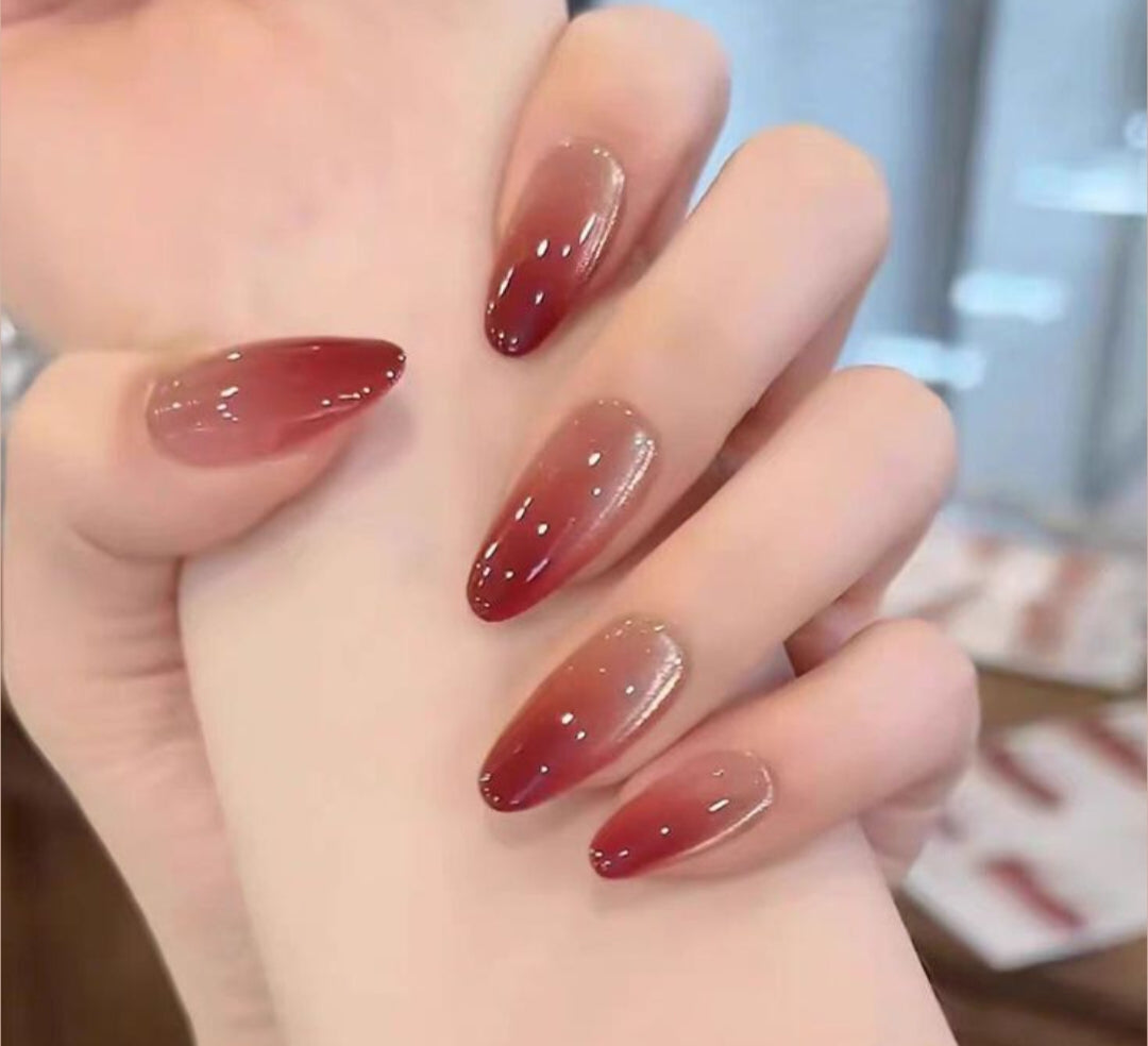 Sunset Dream -20 pcs Gel based Cat eye Nails with Application Kit