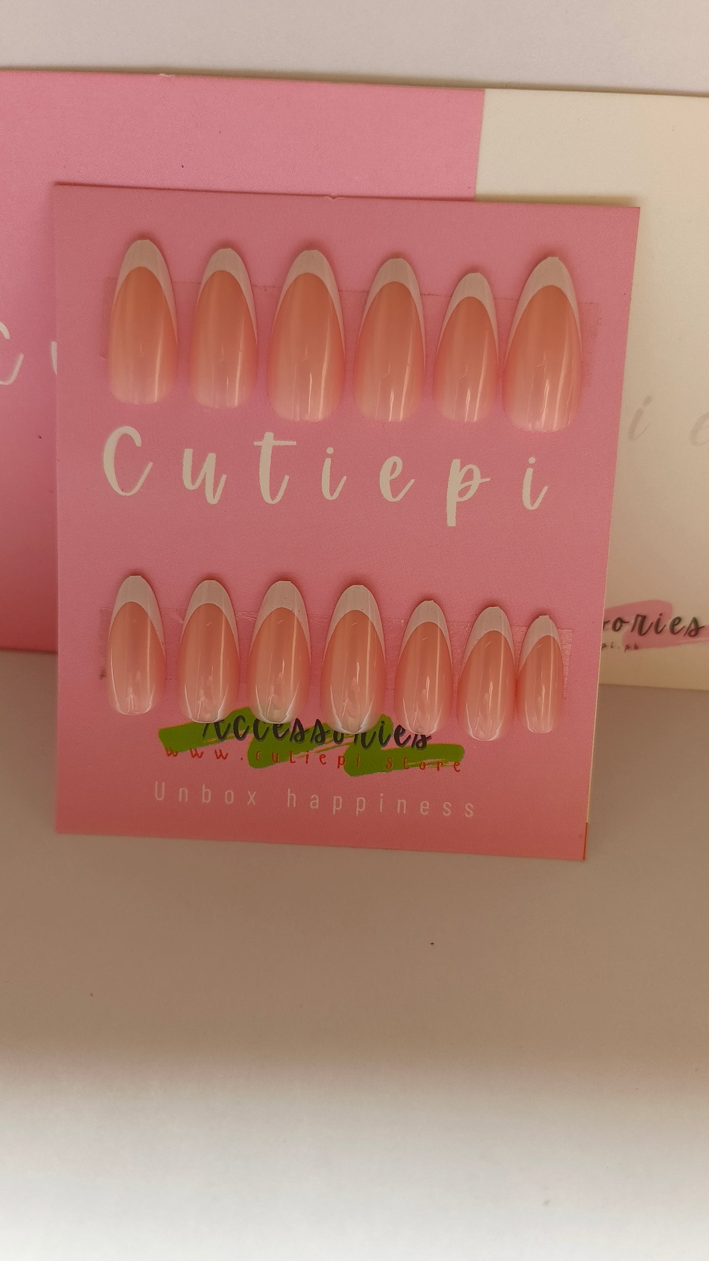 Trendy Almond French! 24pcs with application kit