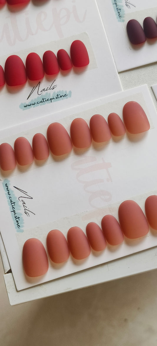 Cloud Beige – Short Almond Matte Nails, 24pcs with Application Kit (Student Offer)