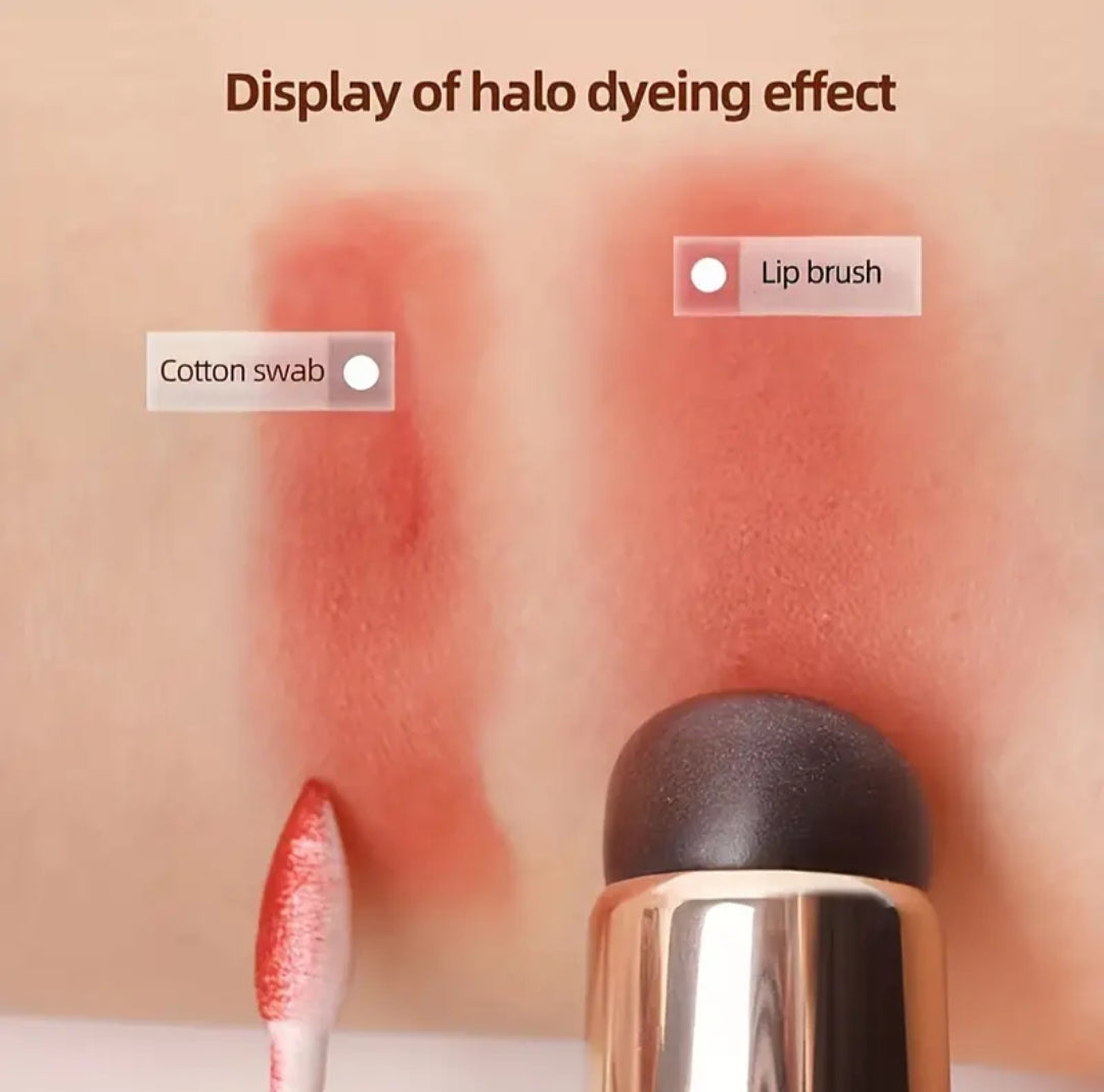 Portable Silicone Lip Brush  - Mini Makeup Essential