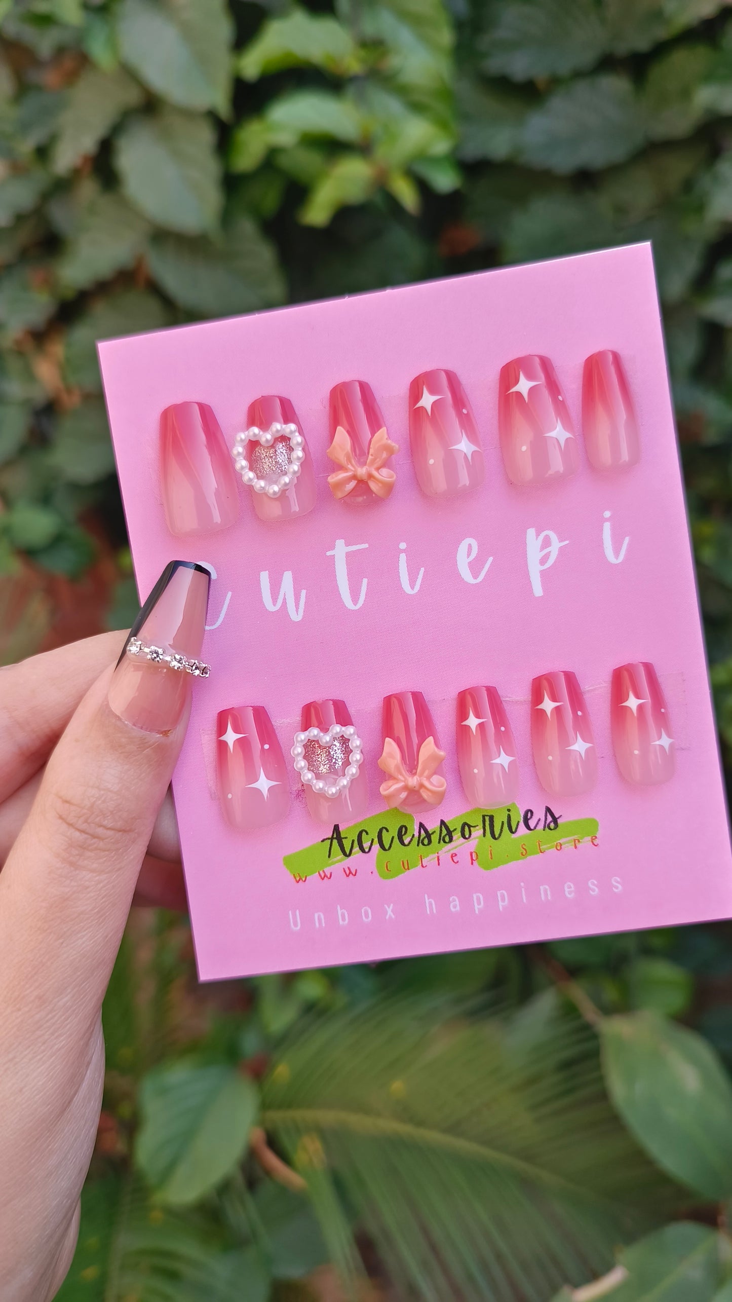 24-piece Long Square Press-On Nails Set- pink gradient and heart pattern