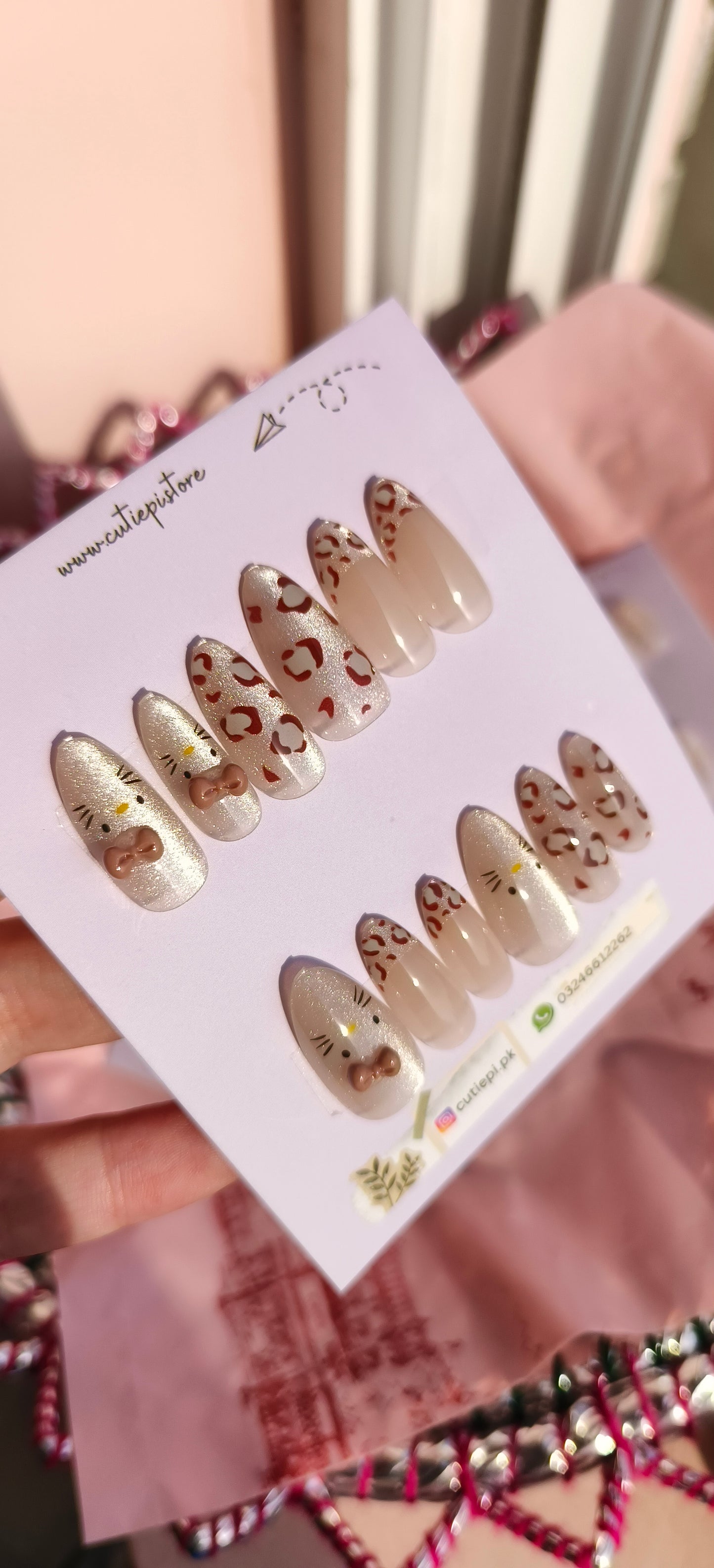 Cheetah French-24pcs Trendy Cat Eye nails with application kit