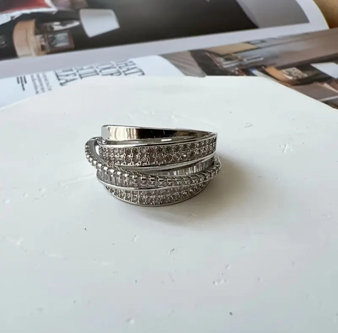Retro ring - Trending and Stylish