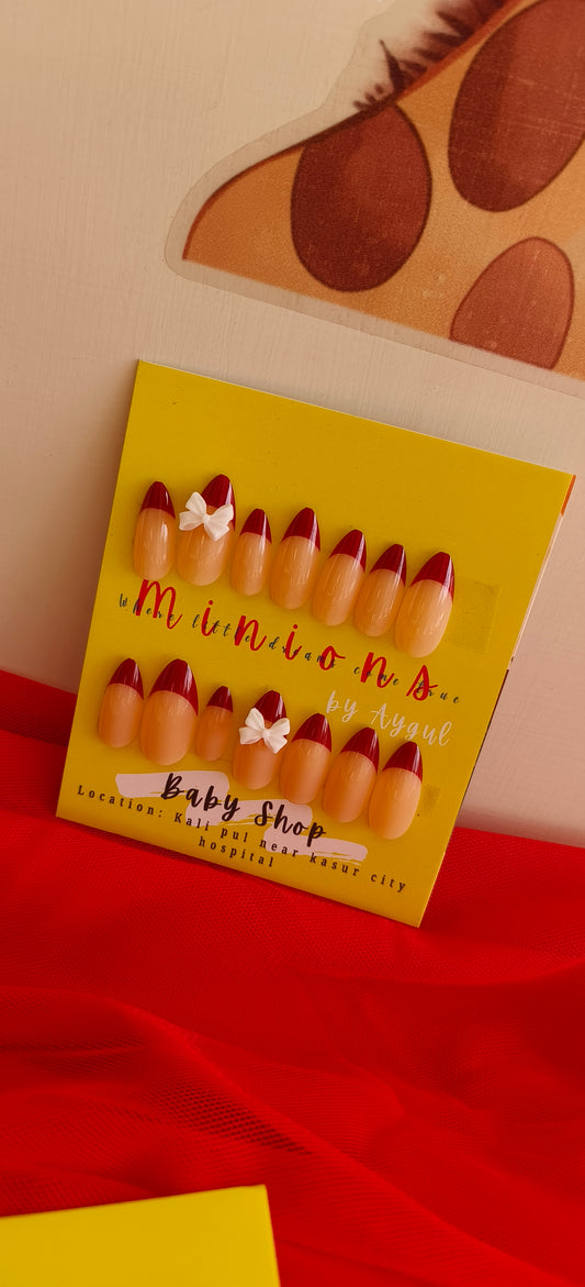 French Tips – 24pcs Nail Set with Application Kit
