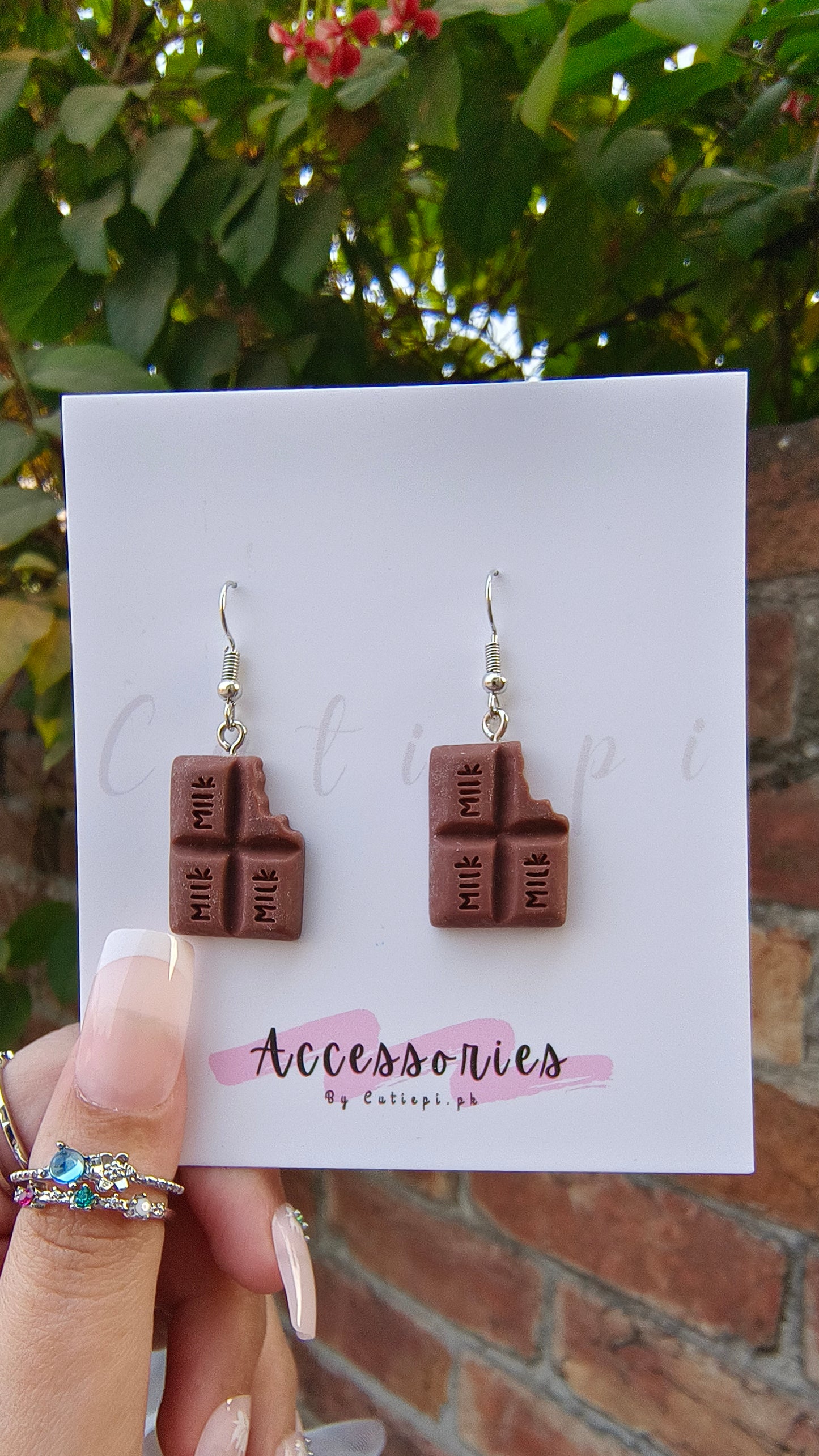 Ay01 Gift Box Deal – 13-Piece Jewelry & Accessories Set (Designs Can vary)