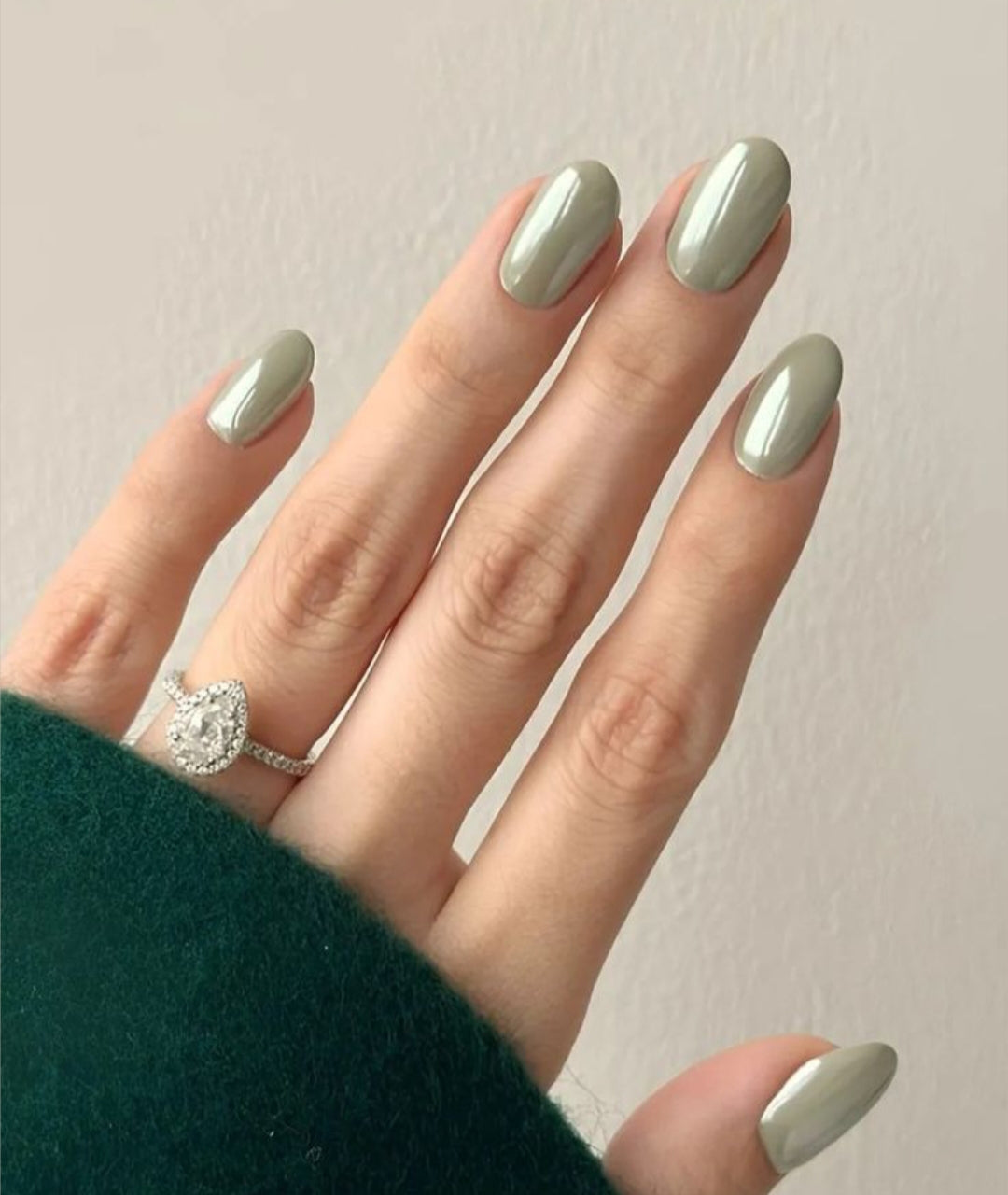 Macha Shine- 12pcs Chrome Nails with Application Kit