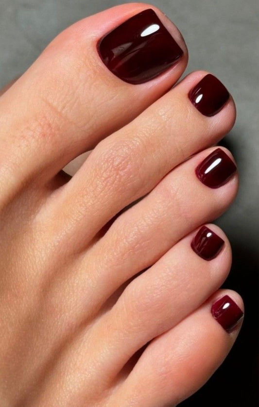 Deep Red Toe Nail set-24pcs with Application Kit