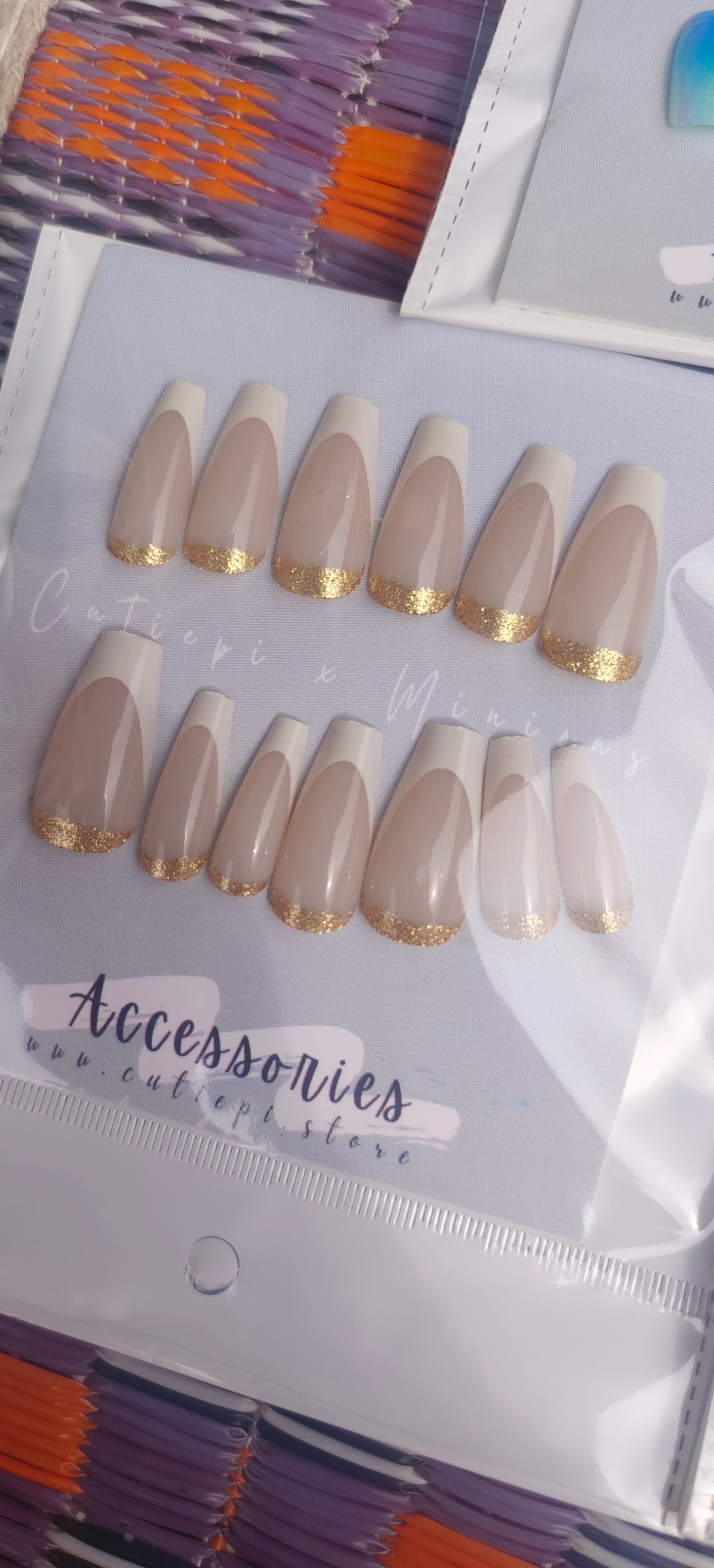 Golden French (24 pcs with application kit)