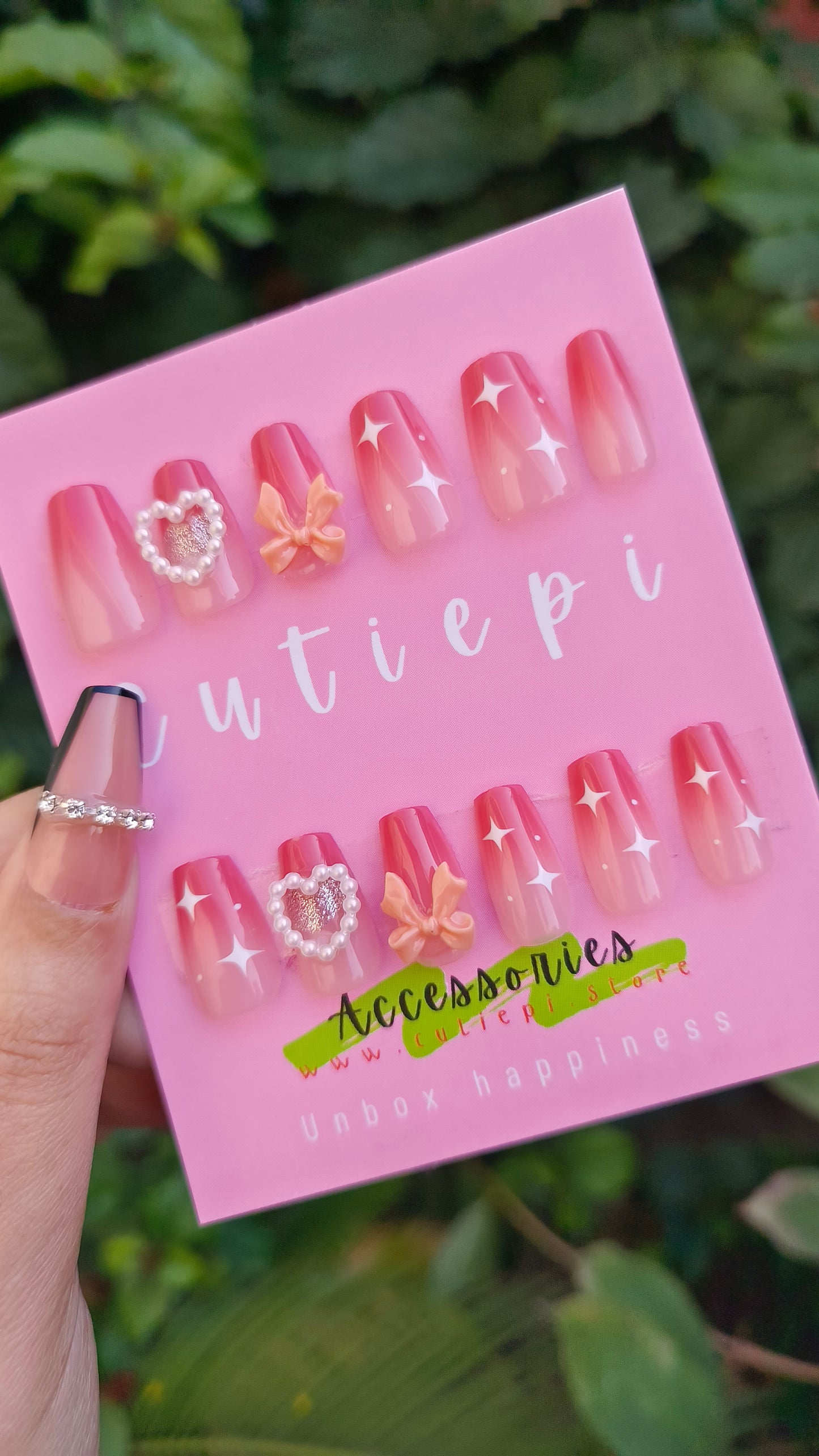 24-piece Long Square Press-On Nails Set- pink gradient and heart pattern