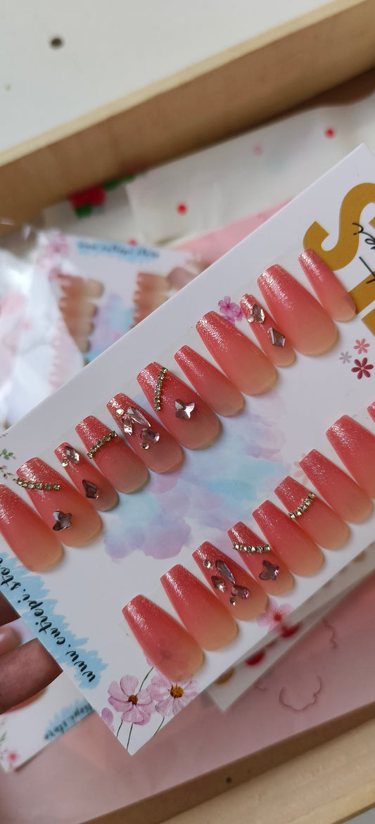 Bridal Pink -24 pcs embelished nails with Application kit