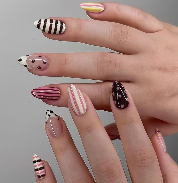 Coco Candy- 30pcs High quality nails with application kit
