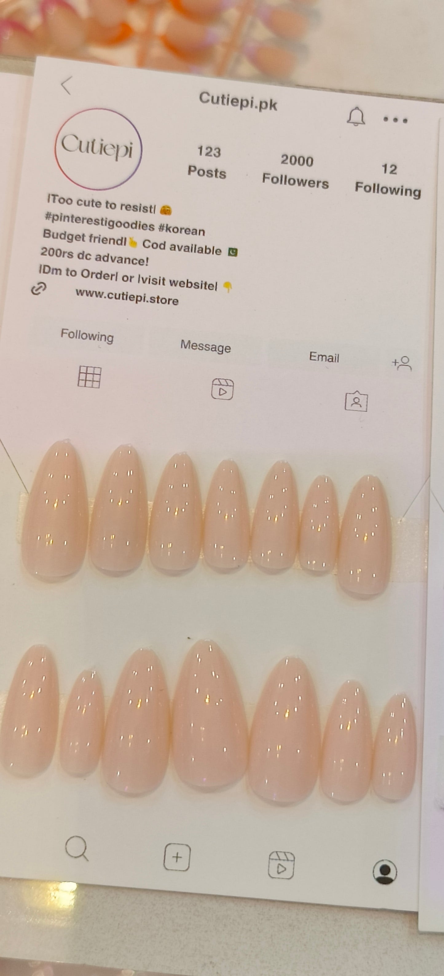 Soft glam – 24pcs Nail Set with Application Kit