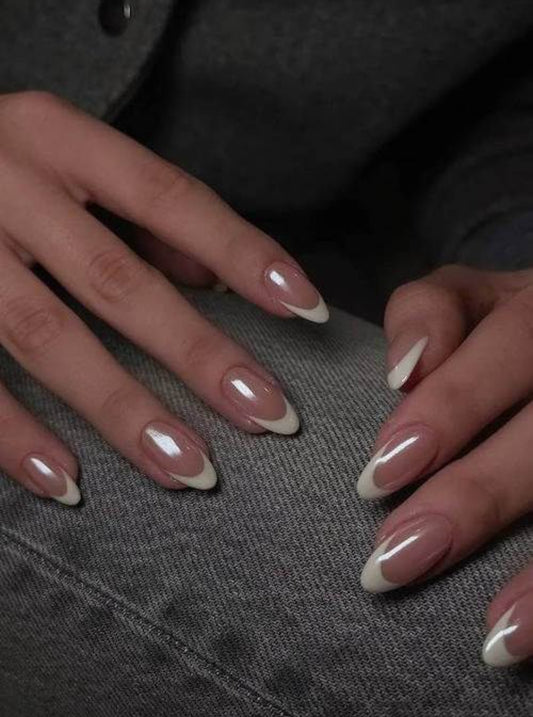 Minimal French- Best quality mini nails with Application Kit (Eid Special)