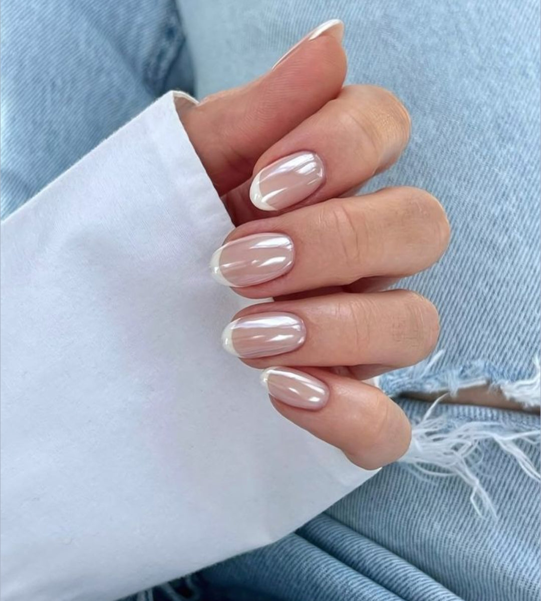 Press on nails in pakistan in affordable prices and premium finishing 
fake nails available in pakistan