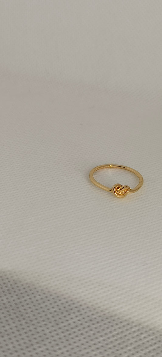 knot ring