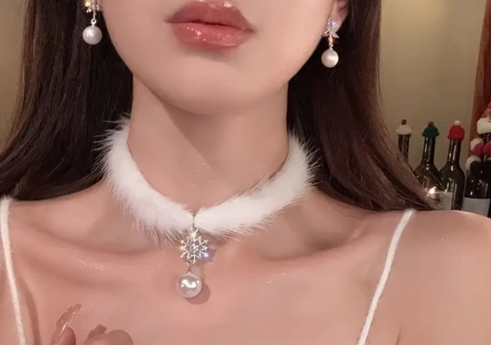 Plush White Fur Necklace