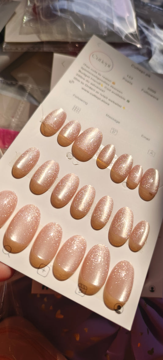 Golden Glow Cat Eye Nails – 24pcs with kit