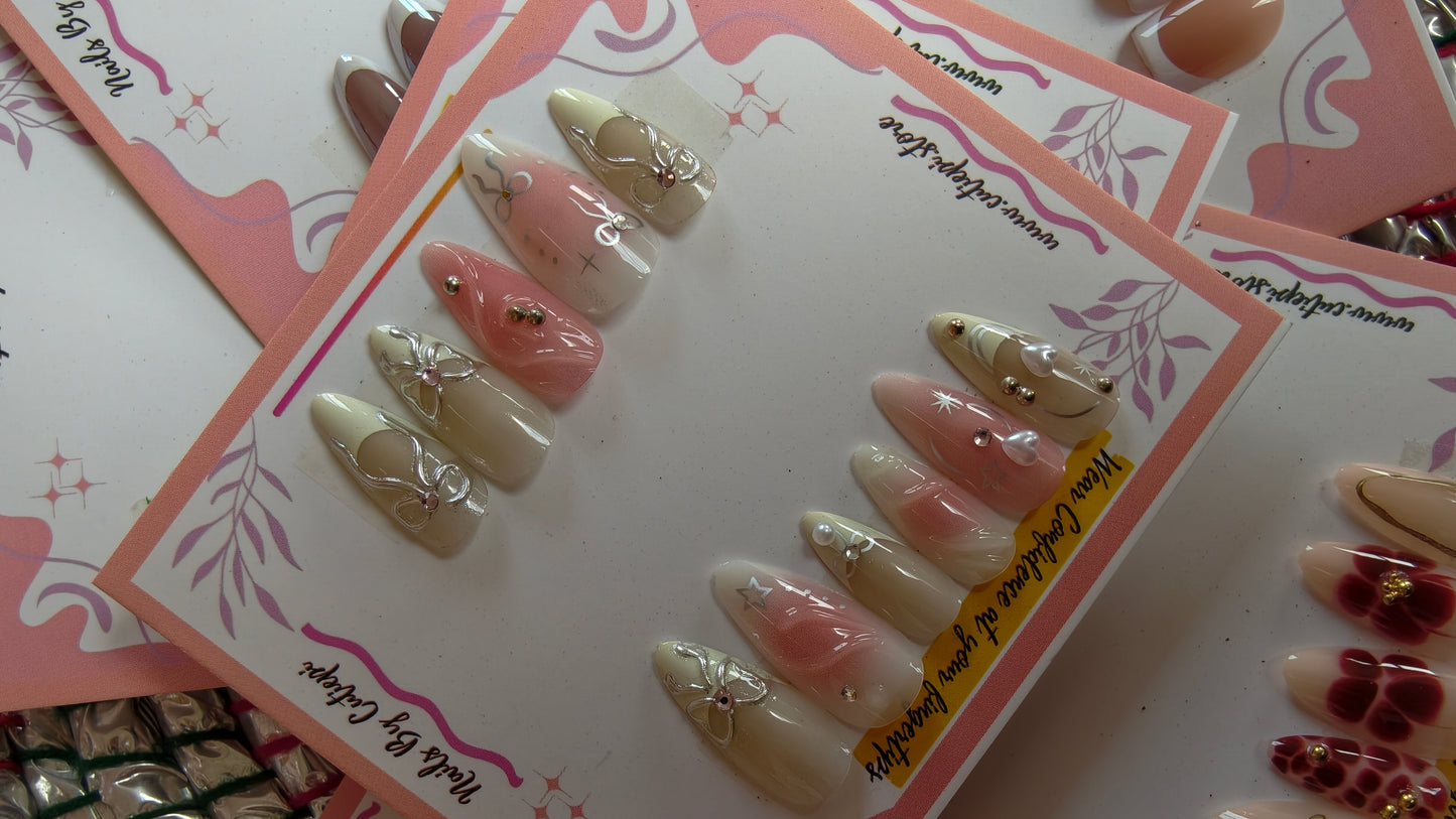 Royal Charm-12pcs Handmade Bow Nails with Application