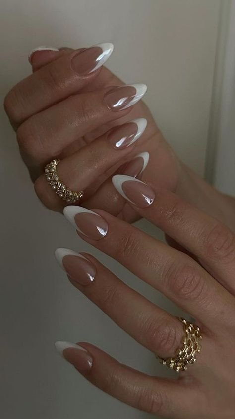 Royal  French – Short Handmade Almond Nail Set with Application Kit