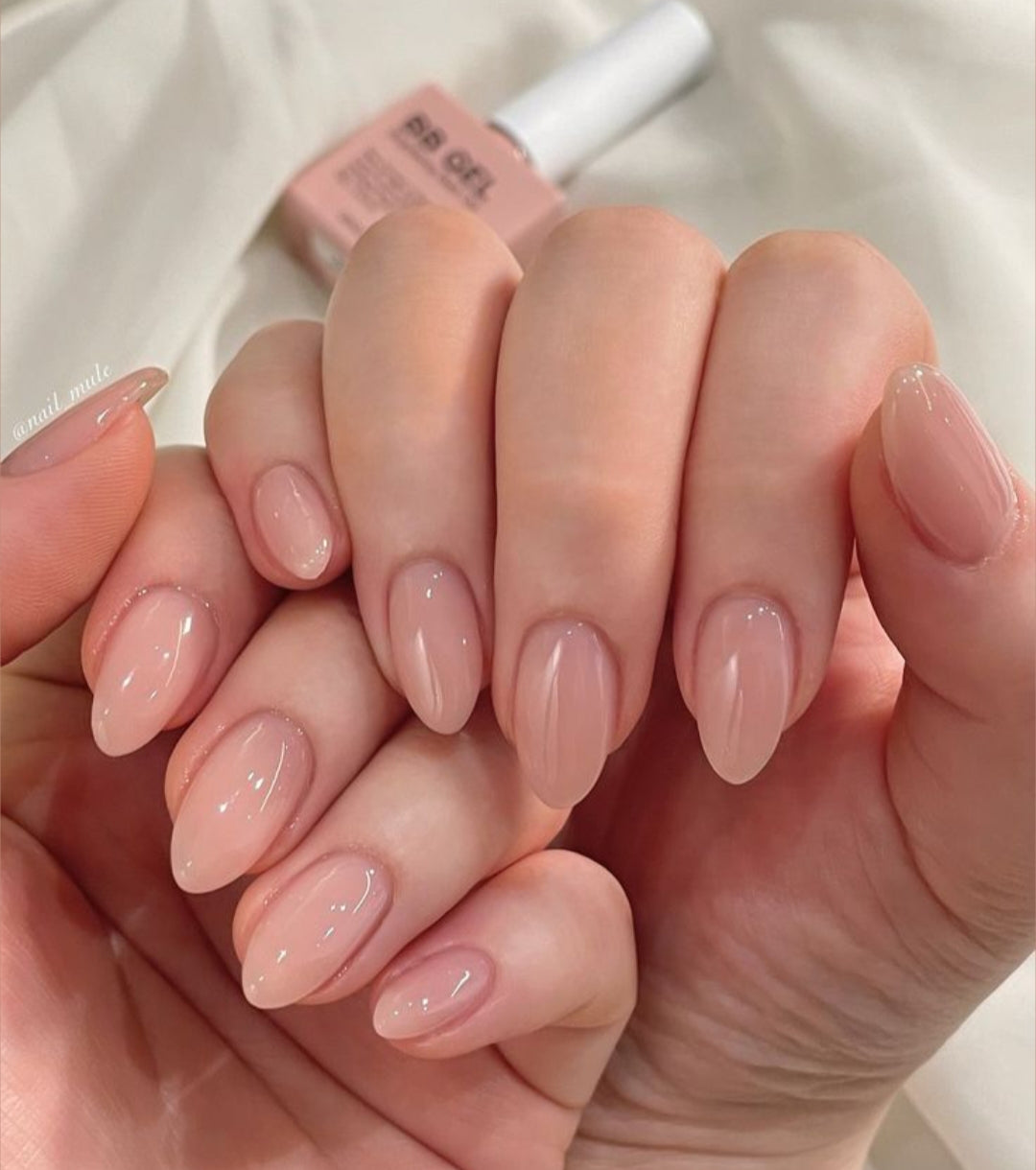 Routine Glam- 15 pcs Nude Brown Nails With Application Kit (Gel Based)