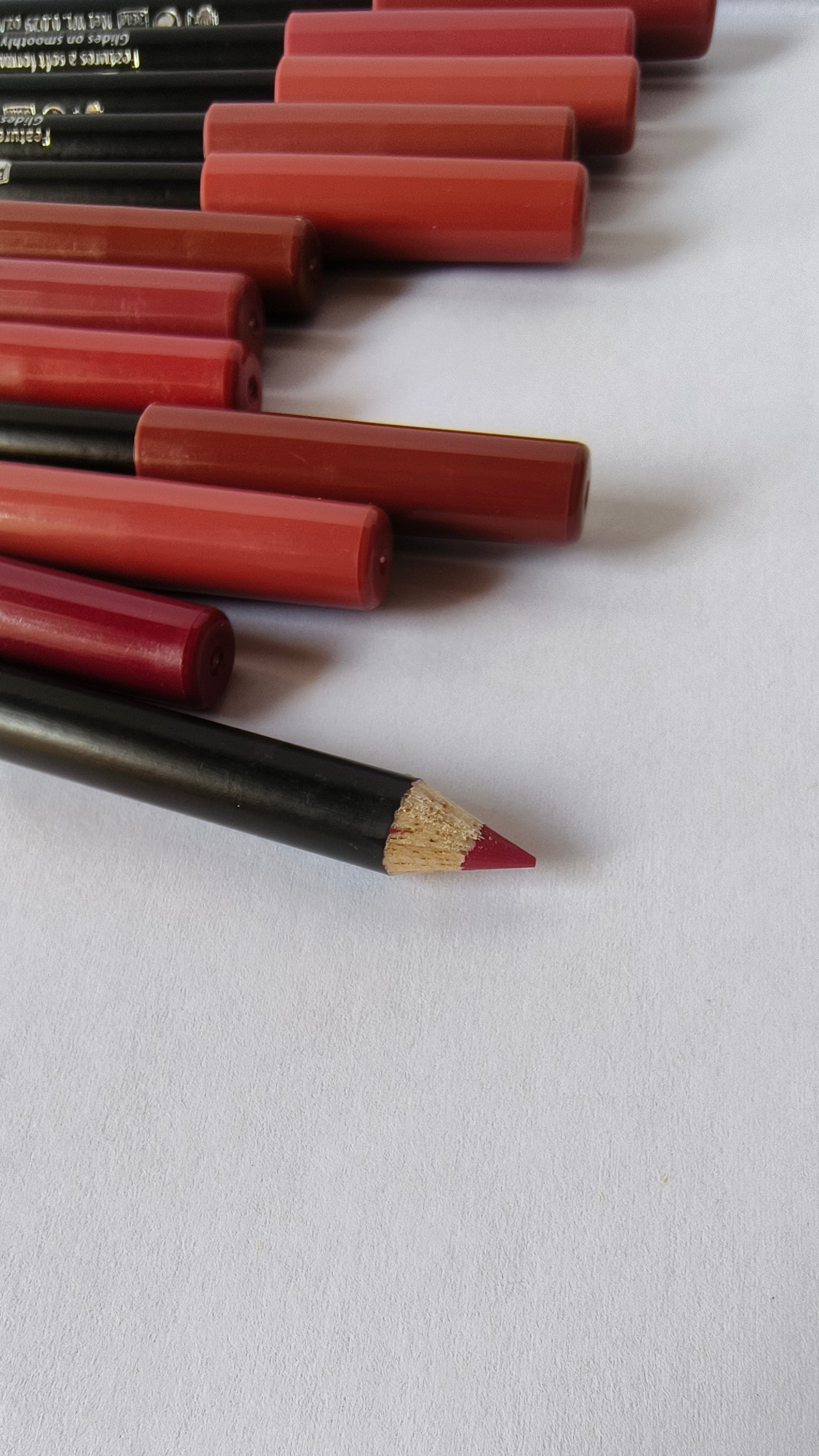 Ay01 Gift Box Deal – 13-Piece Jewelry & Accessories Set (Designs Can vary)