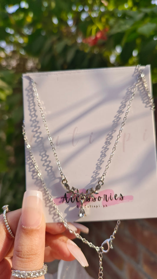 💎 Beautiful White Zircon Pendant Necklace - Elegant &amp; Timeless Jewelry for Women